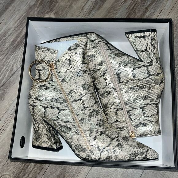 Ninety Union shoes - Picture 1 of 3